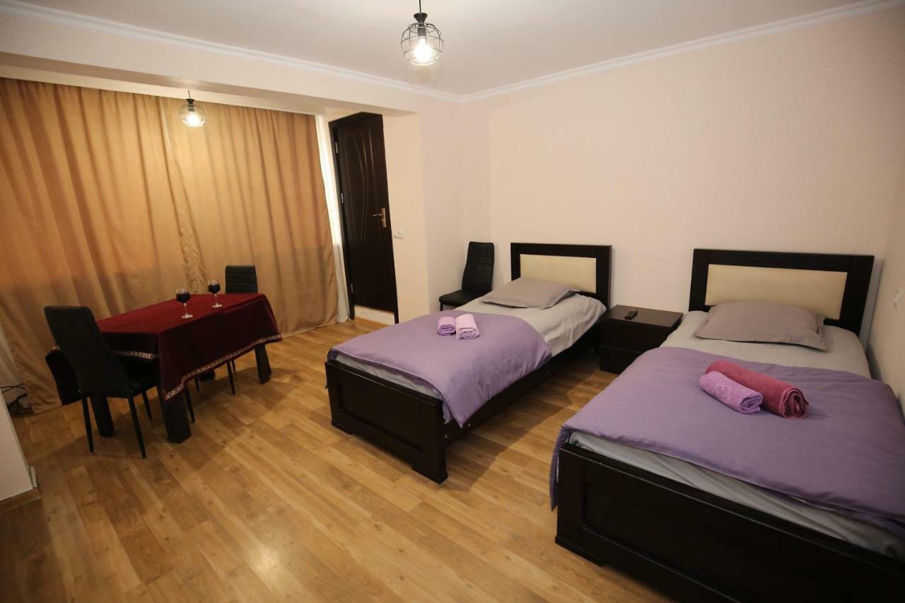 Guest House Zatika Tbiliszi Kültér fotó